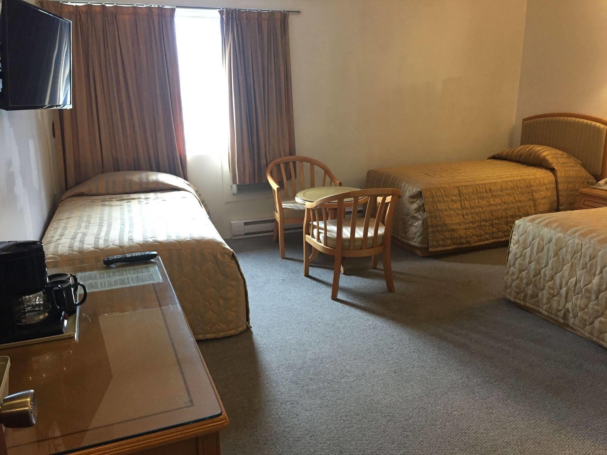 Deoro Hotel Lillooet
